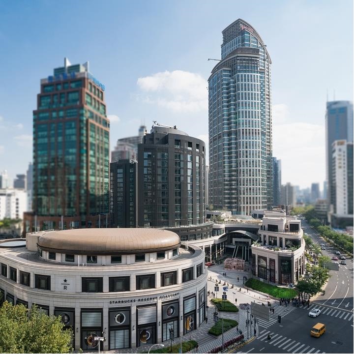HKRI Taikoo Hui on Nanjing Road in Jing’an District is now an iconic landmark in Shanghai. 