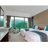 客房坐拥翠绿山景，「本地居民住宿优惠」只需HK$950*起。